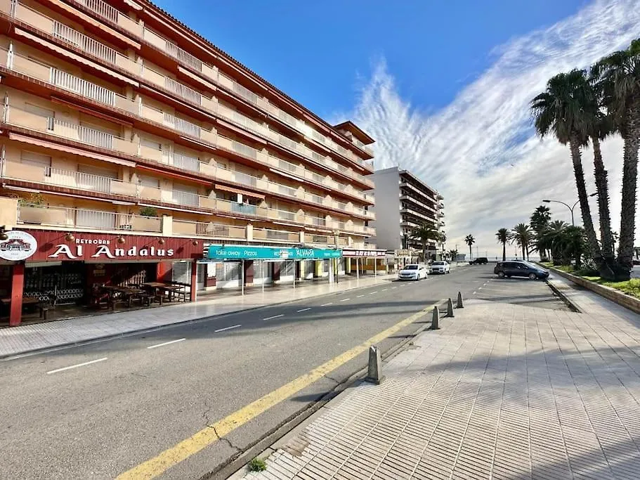 V023 - Roses Platja Apartment Spain