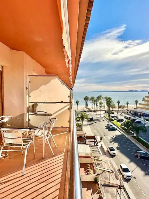 V023 - Roses Platja Apartment 0*,  Spain
