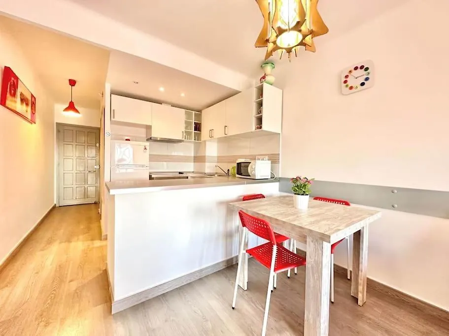 V023 - Roses Platja Apartment