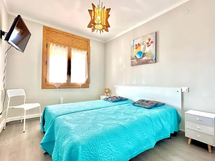 V023 - Roses Platja Apartment